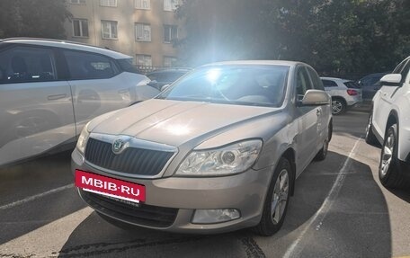 Skoda Octavia, 2011 год, 749 000 рублей, 2 фотография