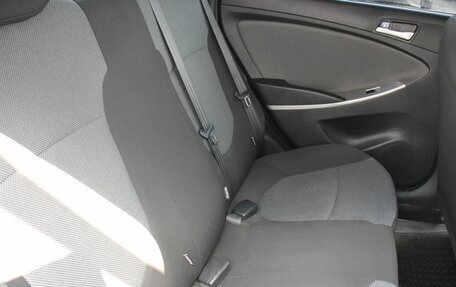Hyundai Solaris II рестайлинг, 2011 год, 819 000 рублей, 15 фотография