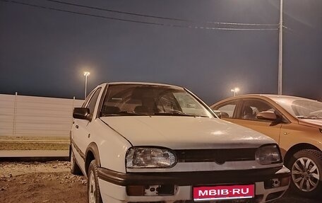 Volkswagen Golf III, 1992 год, 115 000 рублей, 1 фотография
