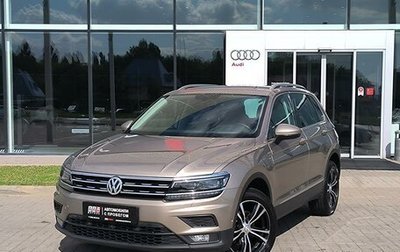 Volkswagen Tiguan II, 2018 год, 2 140 000 рублей, 1 фотография