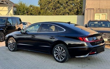 Hyundai Sonata VIII, 2021 год, 2 070 000 рублей, 2 фотография