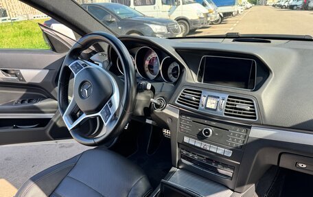 Mercedes-Benz E-Класс, 2016 год, 2 390 000 рублей, 12 фотография