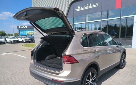 Volkswagen Tiguan II, 2018 год, 2 140 000 рублей, 14 фотография