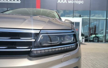 Volkswagen Tiguan II, 2018 год, 2 140 000 рублей, 11 фотография
