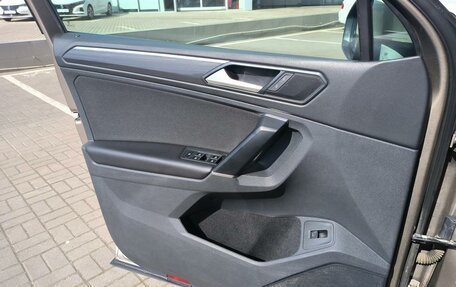 Volkswagen Tiguan II, 2018 год, 2 140 000 рублей, 31 фотография