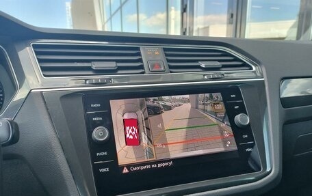 Volkswagen Tiguan II, 2018 год, 2 140 000 рублей, 27 фотография