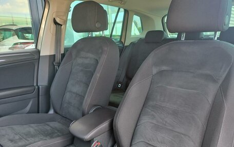 Volkswagen Tiguan II, 2018 год, 2 140 000 рублей, 37 фотография