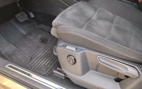 Volkswagen Tiguan II, 2018 год, 2 140 000 рублей, 39 фотография