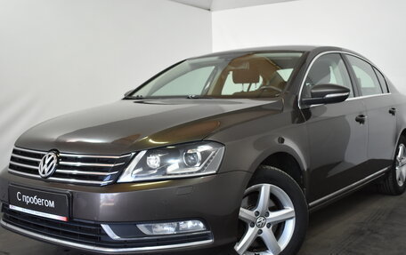 Volkswagen Passat B7, 2012 год, 699 000 рублей, 3 фотография