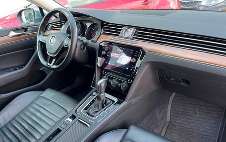 Volkswagen Passat B8 рестайлинг, 2018 год, 2 987 800 рублей, 8 фотография