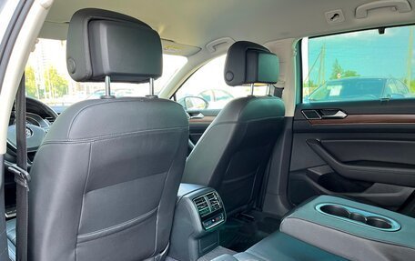 Volkswagen Passat B8 рестайлинг, 2018 год, 2 987 800 рублей, 12 фотография