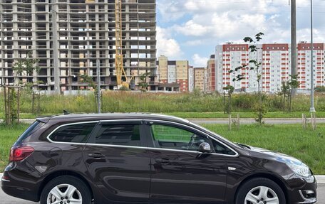 Opel Astra J, 2013 год, 600 000 рублей, 4 фотография