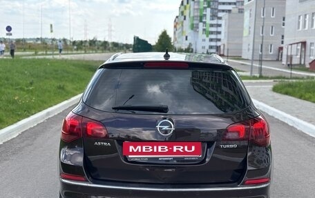 Opel Astra J, 2013 год, 600 000 рублей, 6 фотография