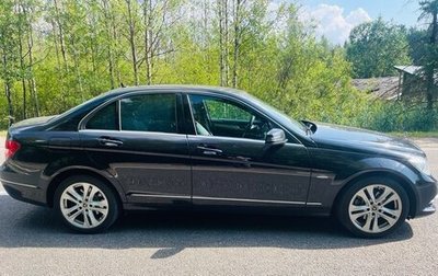 Mercedes-Benz C-Класс, 2013 год, 1 600 000 рублей, 1 фотография
