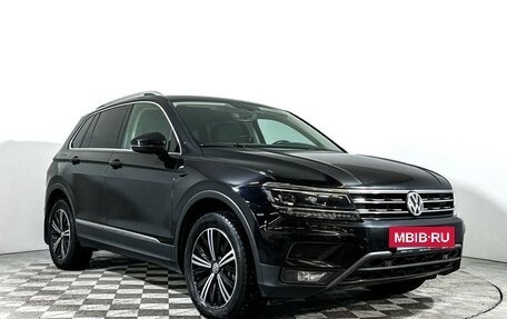 Volkswagen Tiguan II, 2018 год, 1 747 000 рублей, 3 фотография