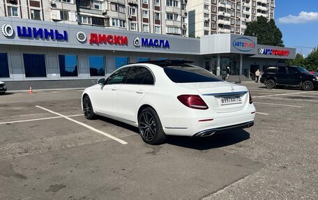 Mercedes-Benz E-Класс, 2016 год, 3 000 000 рублей, 5 фотография