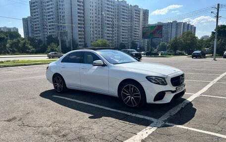 Mercedes-Benz E-Класс, 2016 год, 3 000 000 рублей, 9 фотография