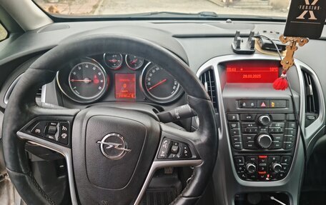 Opel Astra J, 2013 год, 850 000 рублей, 10 фотография