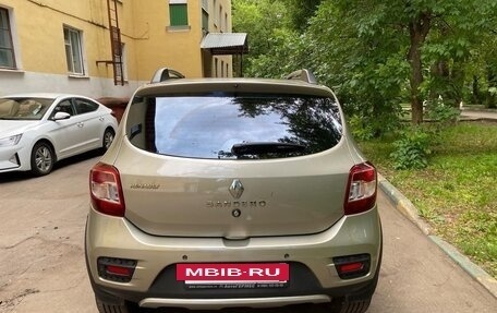 Renault Sandero II рестайлинг, 2017 год, 899 000 рублей, 2 фотография