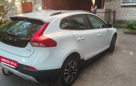 Volvo V40 Cross Country I, 2017 год, 1 720 000 рублей, 6 фотография