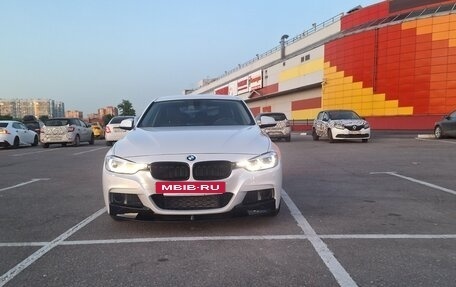 BMW 3 серия, 2017 год, 1 600 000 рублей, 2 фотография