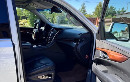 Cadillac Escalade IV, 2016 год, 3 600 000 рублей, 12 фотография