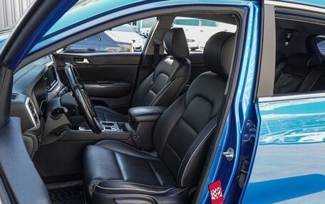 KIA Sportage IV рестайлинг, 2018 год, 1 997 000 рублей, 10 фотография