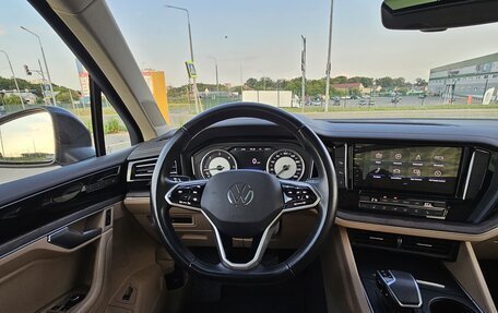 Volkswagen Touareg III, 2021 год, 6 990 000 рублей, 9 фотография