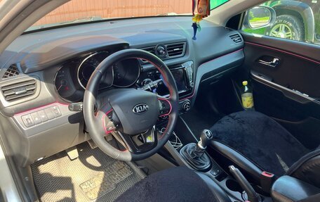 KIA Rio III рестайлинг, 2013 год, 950 000 рублей, 6 фотография