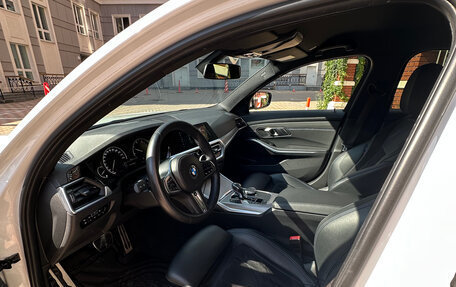 BMW 3 серия, 2019 год, 3 300 000 рублей, 5 фотография