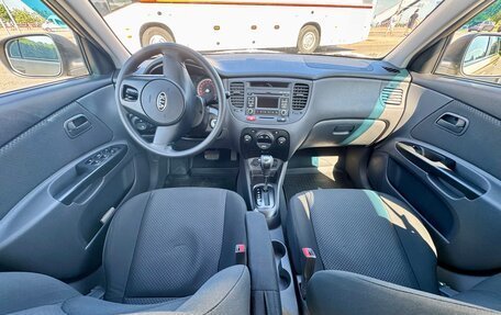 KIA Rio II, 2011 год, 850 000 рублей, 11 фотография