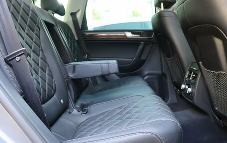 Volkswagen Touareg III, 2017 год, 3 000 000 рублей, 11 фотография