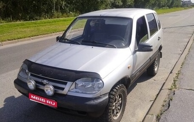 Chevrolet Niva I рестайлинг, 2003 год, 230 000 рублей, 1 фотография