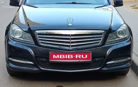 Mercedes-Benz C-Класс, 2013 год, 1 150 000 рублей, 1 фотография
