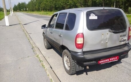 Chevrolet Niva I рестайлинг, 2003 год, 230 000 рублей, 3 фотография