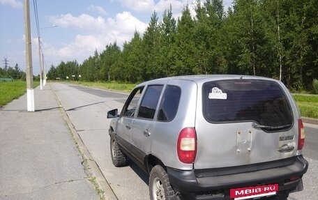 Chevrolet Niva I рестайлинг, 2003 год, 230 000 рублей, 10 фотография
