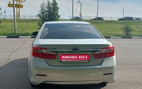 Toyota Camry, 2014 год, 1 780 000 рублей, 13 фотография