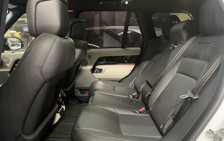 Land Rover Range Rover IV рестайлинг, 2018 год, 7 650 000 рублей, 13 фотография
