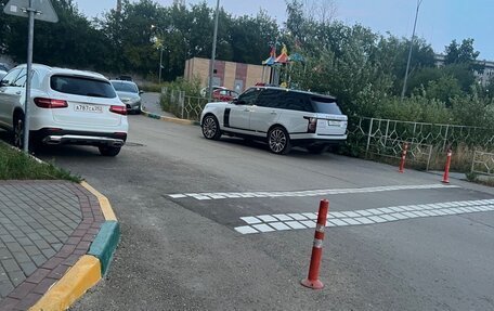 Land Rover Range Rover IV рестайлинг, 2018 год, 7 650 000 рублей, 9 фотография