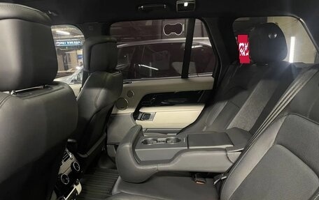 Land Rover Range Rover IV рестайлинг, 2018 год, 7 650 000 рублей, 12 фотография