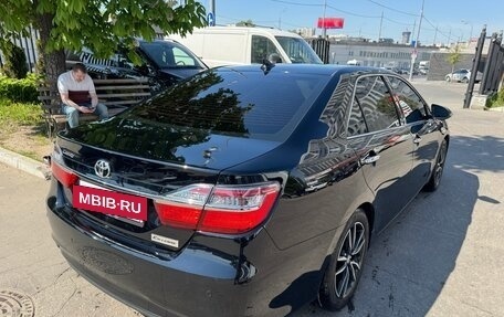 Toyota Camry, 2017 год, 2 449 000 рублей, 9 фотография