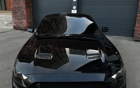 Ford Mustang VI рестайлинг, 2018 год, 2 900 000 рублей, 5 фотография
