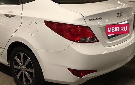 Hyundai Solaris II рестайлинг, 2016 год, 1 100 000 рублей, 5 фотография