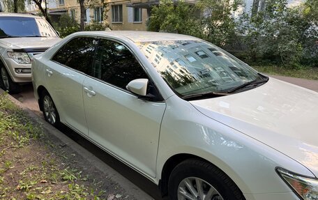 Toyota Camry, 2014 год, 1 750 000 рублей, 2 фотография