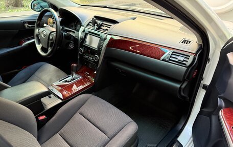 Toyota Camry, 2014 год, 1 750 000 рублей, 14 фотография
