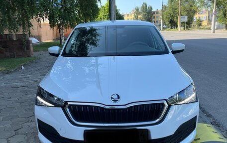 Skoda Rapid II, 2020 год, 1 550 000 рублей, 2 фотография