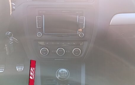Volkswagen Jetta VI, 2012 год, 1 170 000 рублей, 8 фотография