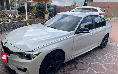 BMW 3 серия, 2018 год, 3 200 000 рублей, 12 фотография