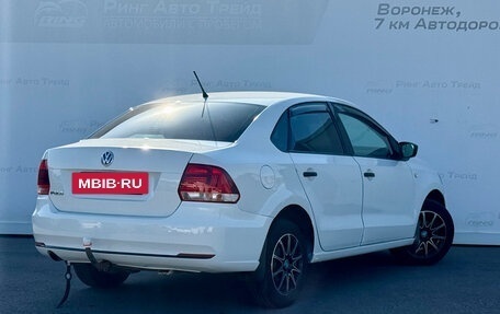 Volkswagen Polo VI (EU Market), 2016 год, 750 000 рублей, 2 фотография
