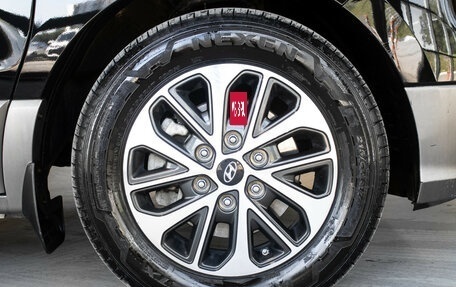 Hyundai Grand Starex Grand Starex I рестайлинг 2, 2020 год, 3 798 000 рублей, 25 фотография